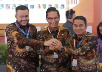 Wako Fadly Amran Beri Apresiasi Tinggi Muskomwil Apeksi di Bukittinggi 3 Wako Padang dukung Muskowil APEKSI. (dok. Prokopim)