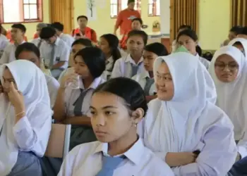 Komisi X DPR RI Tinjau PBM di Mentawai, Dorong Peningkatan Mutu Pendidikan di Daerah Tertinggal