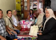 Andre Rosiade Bantu Bocah Penderita Lipoma di Bungus Teluk Kabung, Padang