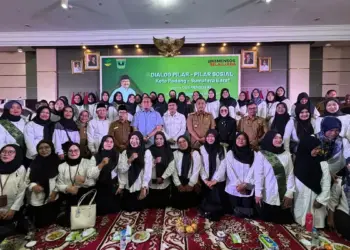 Dampingi Mensos pada Dialog Pilar-pilar Sosial, Andre Rosiade Minta Kepala Daerah Dukung Program Kemensos di Sumbar