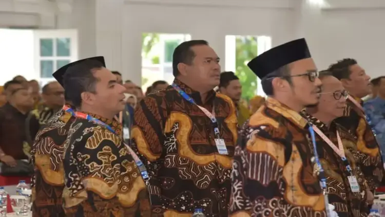 Wako Pariaman Hadiri Muskomwil I APEKSI 2025, Dorong Sinergi dan Inovasi Antar Daerah 1 Wako Pariaman Yota Balad menghadiri Muskomwil I Apeksi 2025 di Bukittinggi. (Foto: Dok. Ist)