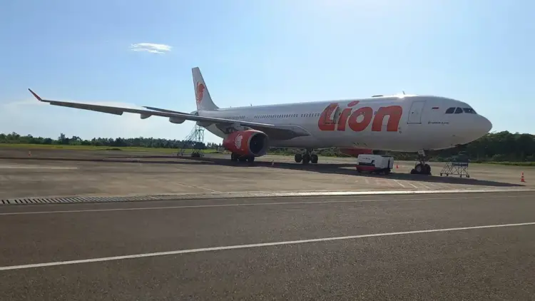 Pesawat Lion Air dipersiapkan mendukung kelancaran operasional haji 2025 sudah tiba di BIM. (Foto: Dok. Ist)