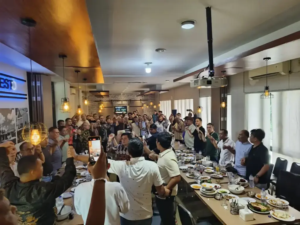 Hamdanus-Dipo Perkuat Dukungan Menuju Musorprov KONI Sumbar 2025 2 Dukungan terus mengalir untuk Hamdanus-Dipo. (dok. Tim Media Hamdanus-Dipo)