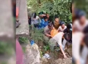 Satu Keluarga Terjun ke Sungai di Sitinjau Lauik Karena Rem Blong, Seorang Meninggal