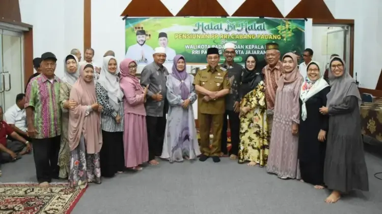 halalbihalal Wawako Maigus Nasir dengan PP RRI Padang