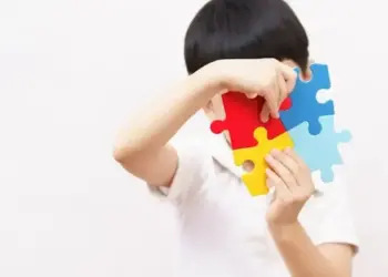 ilustrasi anak autisme. (dok. istimewa)