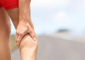 ilustrasi kaki pegal. (dok. istimewa)