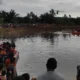 Pencarian bocah SD hanyut terseret arus di Sungai Batang Kandis, Lubuk Buaya, Kecamatan Koto Tangah. (dok. Humas BPBD)