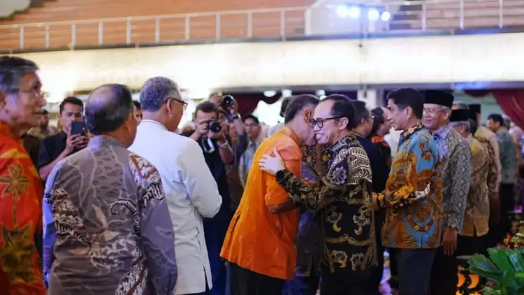 Festival Kuliner Warnai Halalbihalal Civitas Akademika Unand 1 Silaturahmi dan halalbilahalal di Kampus Unand. (dok. istimewa)