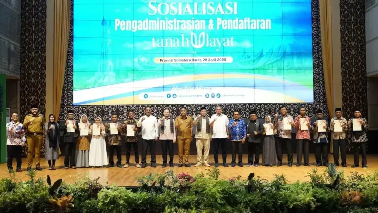 Vasko Ruseimy: Sertifikasi Tanah Ulayat untuk Memperkuat Bukan Menghilangkan Nilai Adat di Sumbar 1 Sosialisasi administrasi dan pendaftaran tanah ulayat di Sumbar. (dok. Radarsumbar)