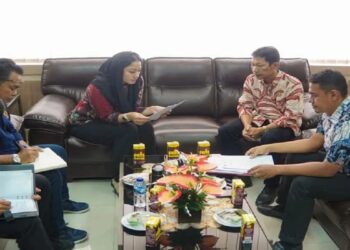 Atasi Tambang Ilegal, Bupati Dharmasraya Dukung Legalitas Tambang Rakyat