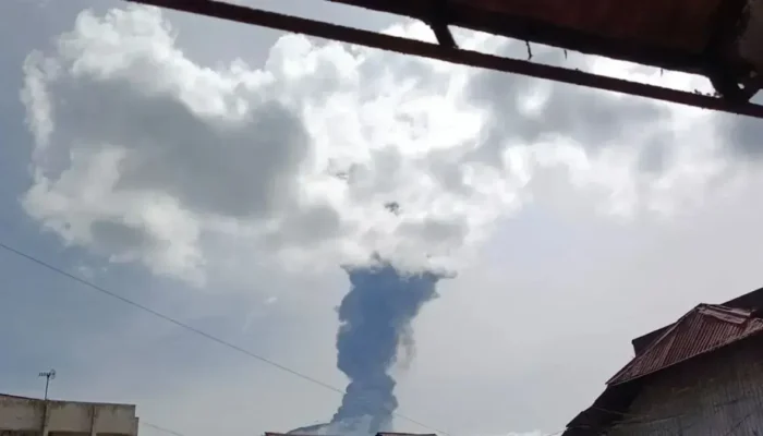 Gunung Marapi kembali Erupsi, Badan Geologi: Akibat Peningkatan Pasokan Fluida