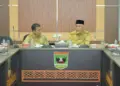 Gubernur Mahyeldi sampai belasungkawa kepada korban kecelakan bus ALS. (dok. adpsb)