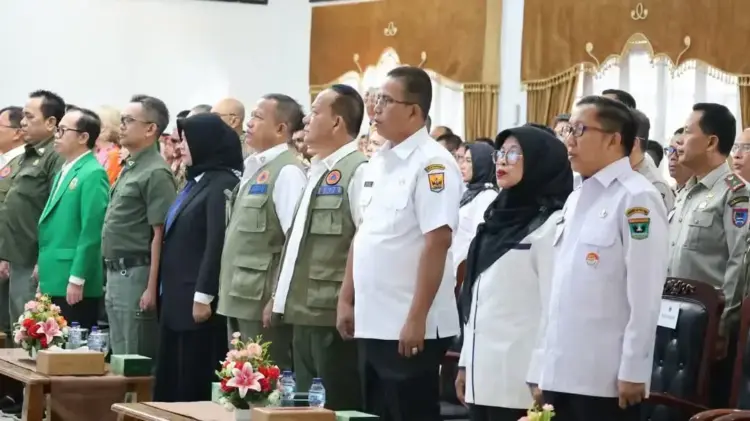 Wawako Pariaman Hadiri Rakor Penanggulangan Bencana di Gubernuran 1 Wawako Pariaman Mulyadi menghadiri rakor penanggulangan bencana di Kantor Gubernuran. (Foto: Dok. Ist)