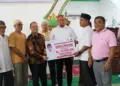 Beri Bantuan Masjid Al Hidayah Sawahan Timur, Andre Rosiade Terima Aduan Keberatan Kenaikan Sewa Tanah KAI 100 Persen 4 Beri Bantuan Masjid Al Hidayah Sawahan Timur, Andre Rosiade Terima Aduan Keberatan Kenaikan Sewa Tanah KAI 100 Persen