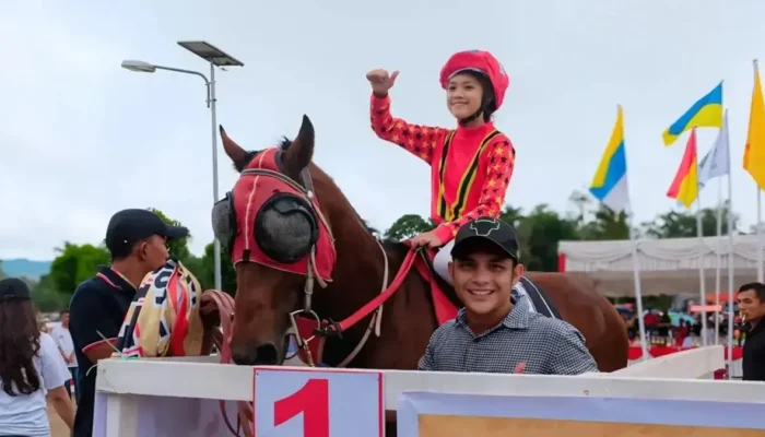 Najla Al Balkis, Joki Muda Perempuan Pertama yang Juarai Pacu Kuda Bukittinggi-Agam