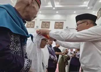 348 Calon Haji Bukittinggi Dilepas, Jemaah Termuda 18 Tahun dan Tertua 86 Tahun