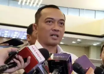 Tanggapi Tuntutan Buruh di May Day, Mensesneg: Pemerintah Sedang Kerjakan Solusi Mitigasi PHK