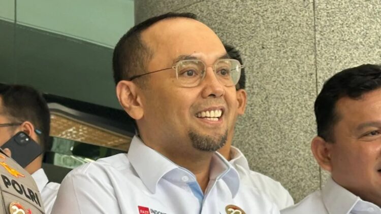 Kepala Pusat Pelaporan dan Analisis Transaksi Keuangan (PPATK) Ivan Yustiavandana di Gedung PPATK, Jakarta, Kamis (8/5/2025). (ANTARA/Rio Feisal)