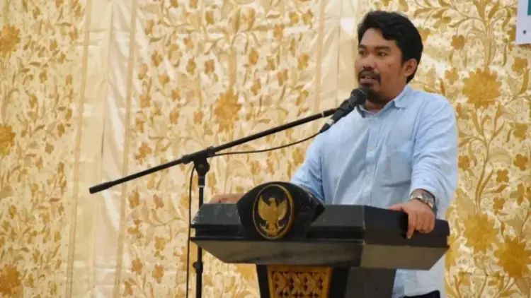 Andre Rosiade, Man of his Words 1 Megri Fernando