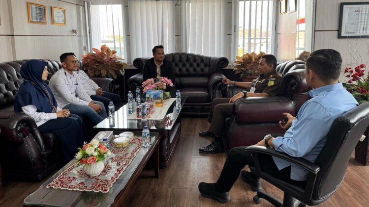 PLN UP3 Bukittinggi audiensi dengan Kejari Bukittinggi. (dok. istimewa)