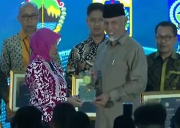 Pemprov Sumbar raih Adinata Syariah 2025. (dok. tangkapan layar)