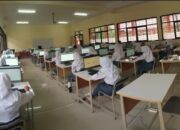 Pemprov Sumbar Pastikan Pemerataan Akses Pendidikan Lewat SPMB Online 2025