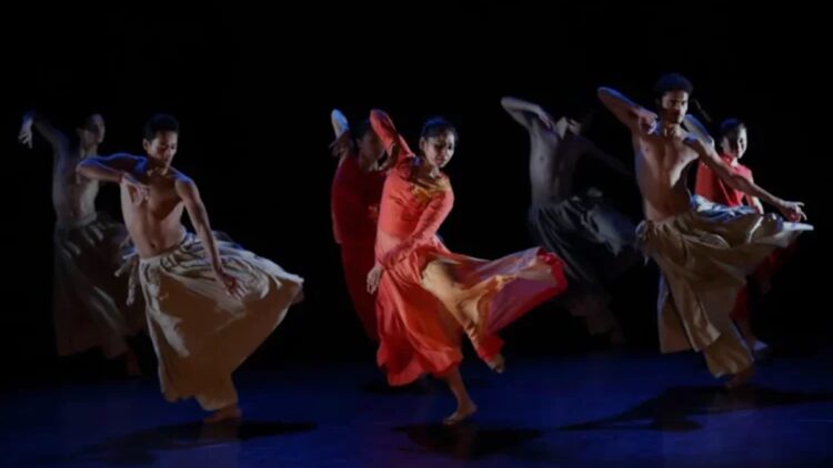 Taman Budaya Sumbar Gelar Workshop Ganggam Tari Kontemporer 3 1 Pertunjukan tari kontemporer. (dok. istimewa)