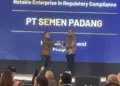 Konsisten Patuhi Regulasi, PT Semen Padang Raih Penghargaan Gold IRCA 2025 6 Semen Padang raih penghargaan Gold Irca 2025. (dok. istimewa)