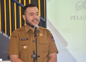 Wako Fadly Amran saat temu dialog dengan pelaku usaha di Padang. (dok. Prokopim)