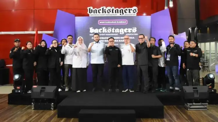 Tutup Musda Backstagers Sumbar, Fadly Amran: Terus Berinovasi dan Kolaborasi untuk Kemajuan Daerah 1 Wako Fadly Amran tutup iven Musda Backstagers Sumbar. (dok. istimewa)