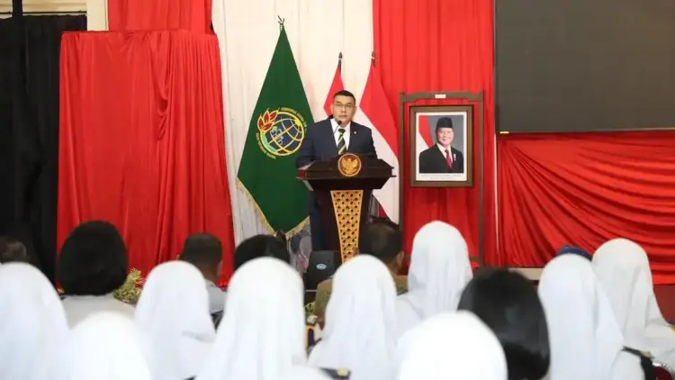 Wamen Ossy beri kuliah umum di STPN. (dok. ATR/BPN)