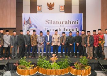 Wamen Ossy silaturahmi dengan niniak mamak Kurai Limo Jorong. (dok. atr/bpn)