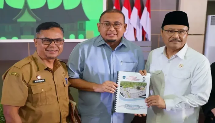 Andre Rosiade: Kemensos bakal Pugar Makam Mohammad Yamin di Sawahlunto