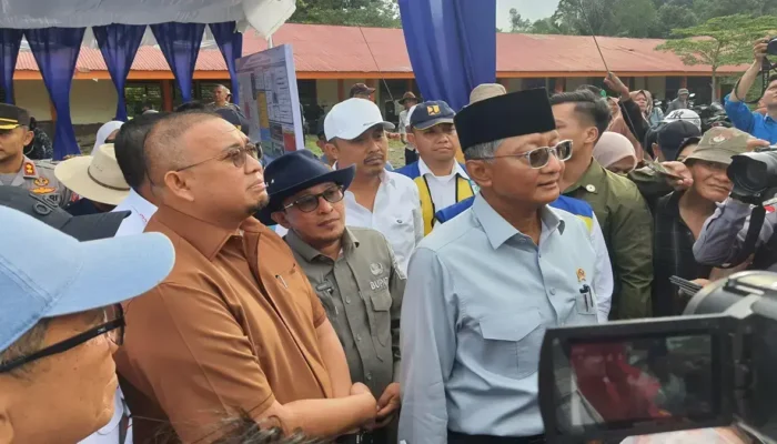 Bantu Percepat Pembangunan, Andre Rosiade akan Temui Presiden Prabowo Tambah Anggaran Sabo Dam Gunung Marapi