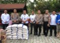 Bantuan Semen Padang untuk korban terdampak kebakaran di SPN Padang Besi. (dok. Humas)