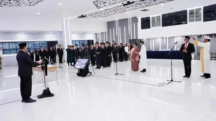 Pelantikan pejabat struktural di ATRBPN. (dok. istimewa)