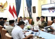 Presiden Prabowo Pimpin Ratas Bahas Sekolah Rakyat, Pastikan Program Tepat Sasaran