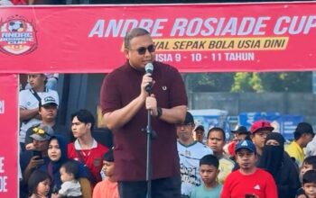 Wakil Ketua Komisi IV DPR RI, Andre Rosiade buka Andre Rosiade Cup tahun lalu di Jakarta. (dok. istimewa)