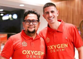 Bruno Dybal dan CEO Semen Padang FC Win Bernadino. (dok. istimewa)