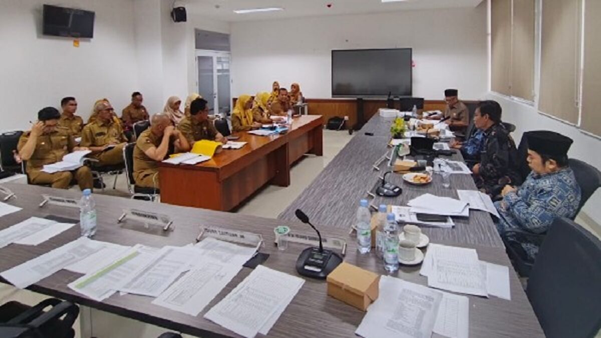 DPRD Padang Bahas Temuan BPK di LKPD 2024: Evaluasi Ketat, Soroti Pendidikan dan Kesejahteraan 2 Dissos dan Disdik2