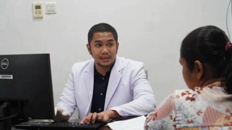 Waspada Kista dan Miom, Gejala yang Sering Diabaikan 1 Dokter spesialis kandungan Semen Padang Hospital (SPH), Deo Cerlova Milano,Sp.OG. (dok. istimewa)