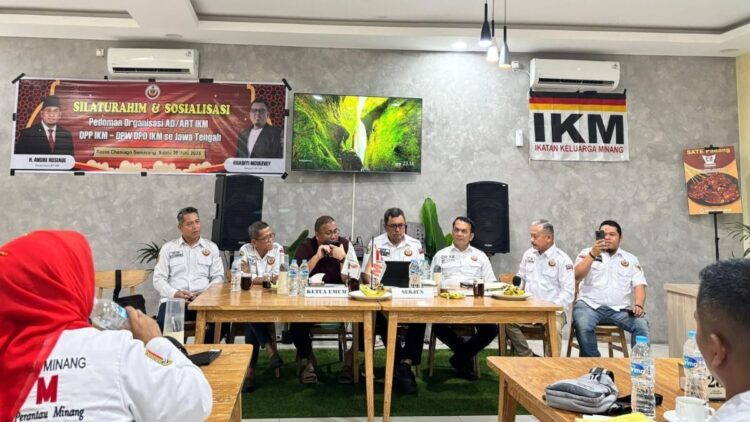 IKM lakukan sosialisasi dan silaturahmi dengan pengurus di Jateng