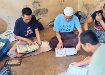 Humanis! Polres Agam Tanamkan Nilai Spiritual untuk Tahanan lewat Program Pembinaan 2 Humanis! Polres Agam Tanamkan Nilai Spiritual untuk Tahanan lewat Program Pembinaan