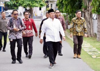 Menteri Nusron Rencanakan Rakor dengan Pemda Sulteng untuk Bahas Kinerja Pertanahan dan Tata Ruang 17 Menteri ATR/BPN Nusron Wahid dan jajaran. (dok. istimewa)