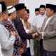 Menteri Nusron serahkan tanah wakaf. (dok. ATRBPN)