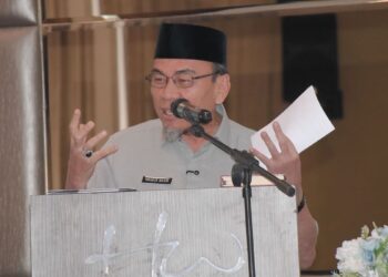 Wawako Maigus Nasir Tegaskan Layanan BPJS Kesehatan Gratis harus Tepat Sasaran 6 Wawako Maigus Nasir beri sambutan saat FGD evaluasi BPJS Kesehatan. (dok. Prokopim)