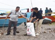 Peringati Hari Lingkungan Hidup 2025, Pemko Pariaman Gelar Aksi Bersih Sampah Plastik di Pantai Gandoriah