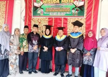156 Santri MDTA di Pariaman Selatan Diwisuda, Dikpora Beri Apresiasi