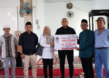 Andre Rosiade Bantu Pembangunan Surau Gaung Batang Kabung Ganting, Padang